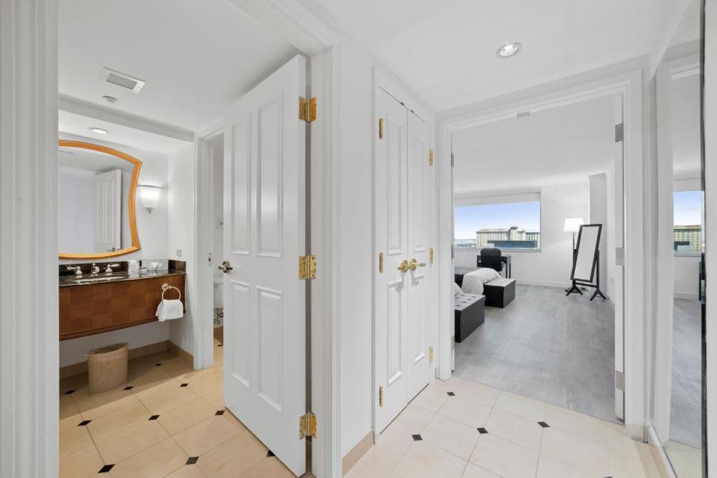 Cozysuites At Showboat Spacious 2Br 3Ba Ocean Front Condo Атлантик Сити Экстерьер фото